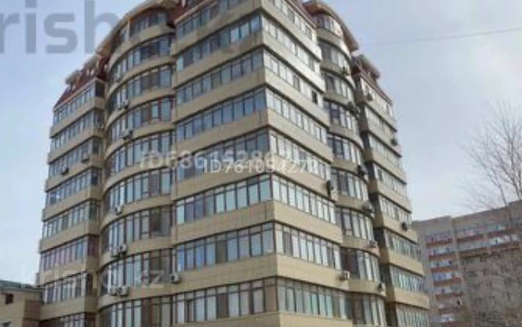 4-комнатная квартира · 176 м² · 9/11 этаж, мкр 12 38А за 50 млн ₸ в Актобе — фото 2