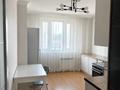 3-комнатная квартира · 92 м² · 10/14 этаж, Сыганак 54 за 62 млн ₸ в Астане, Есильский р-н — фото 2