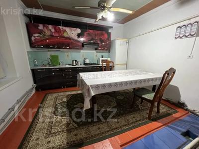 Отдельный дом · 5 комнат · 195 м² · 250 сот., Жанкожа батыр 6 6 за 30 млн ₸ в Туркестане