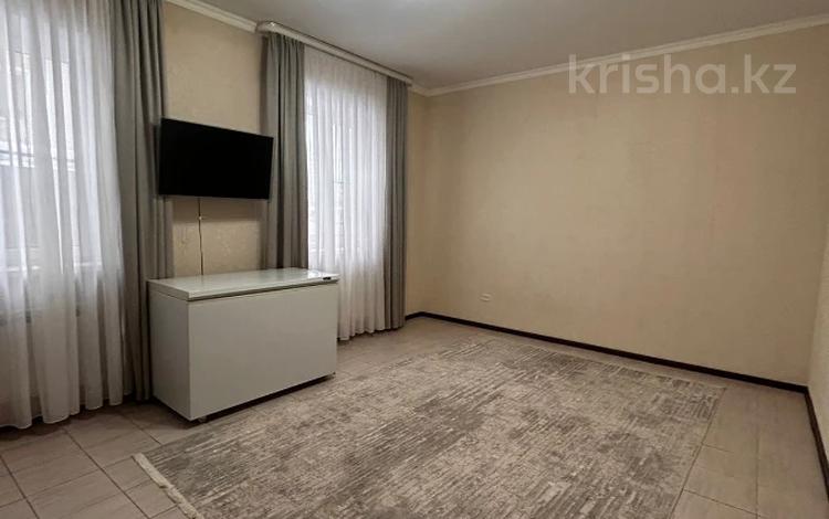 Отдельный дом · 4 комнаты · 151.5 м² · 6 сот., Амангельды иманова 110 за 53.9 млн 〒 в Актобе — фото 2