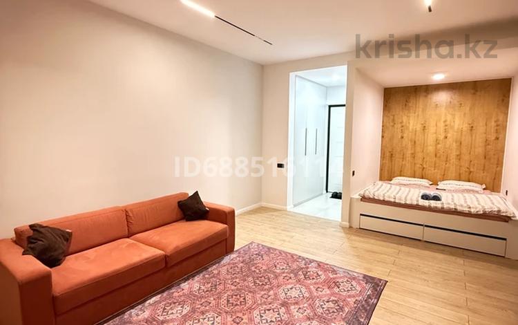 1-комнатная квартира · 52 м² · 15/16 этаж, Сырым батыра 2А за 16 000 ₸ в Шымкенте, Каратауский р-н — фото 42
