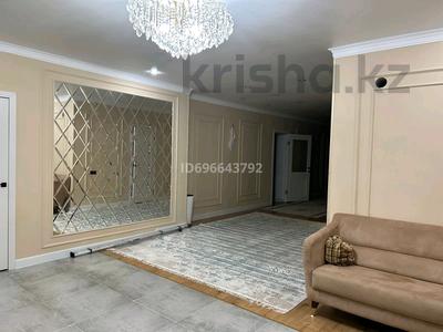 Жеке үй · 10 бөлме · 490 м² · 10 жүзд., Кенжайлау 6 — Балауса 478 остановка сады, бағасы: 70 млн ₸ в Актобе, жилой массив Заречный-2