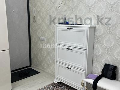 2-бөлмелі пәтер · 64 м² · 2/5 қабат, мкр Сайран, ул. Отеген батыр — На против ТРЦ Гранд Парк, бағасы: 44 млн ₸ в Алматы, Ауэзовский р-н