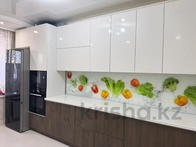 2-бөлмелі пәтер · 77 м² · 2/9 қабат, Оразбека Куанышева, бағасы: 28.7 млн ₸ в Кокшетау