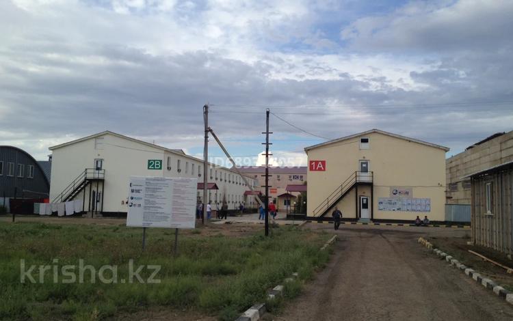 Еркін, кеңселер, қоғамдық тамақтану орны, монша, қонақ үй және демалыс орындары · 4093 м², бағасы: 825 млн 〒 в Бирлик — фото 11