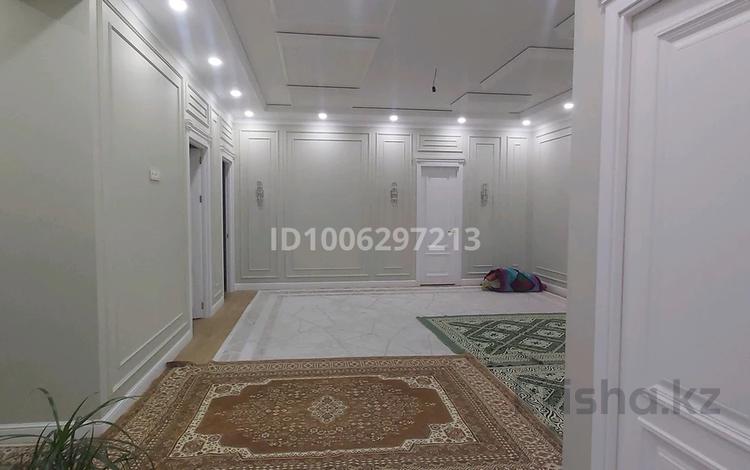 4-бөлмелі пәтер · 167 м² · 12/13 қабат, 16-ш/а. 85, бағасы: 100 млн ₸ в Актау, 16-й мкр  — фото 2