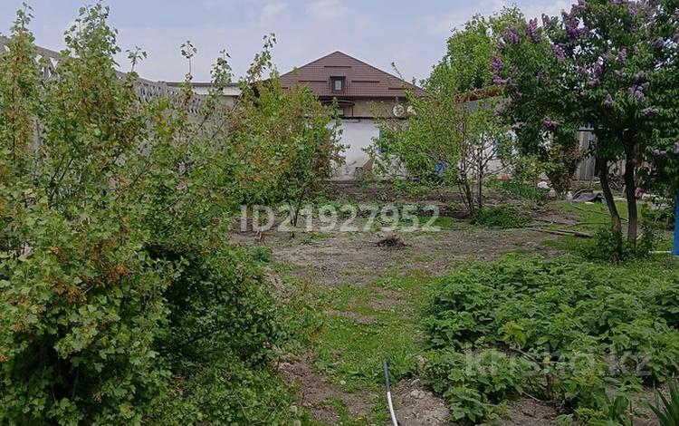 Жеке үй · 4 бөлме · 93 м² · 8 жүзд., 2-й пер тастандиева 27 — Пр Абая и 2й пер тастандиева (сыздыкова), бағасы: 20 млн ₸ в Таразе — фото 83