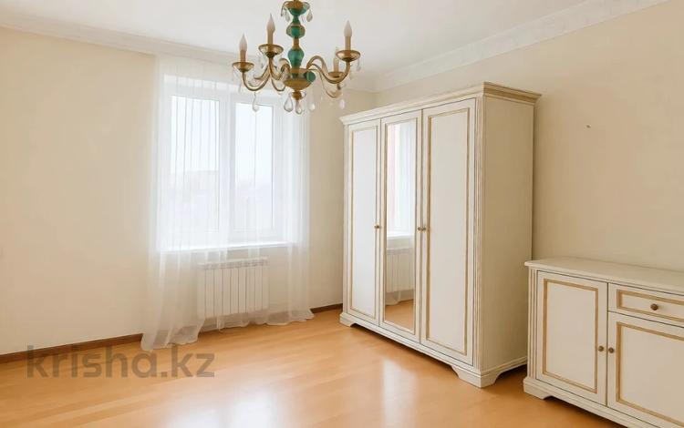 4-бөлмелі пәтер · 175 м² · 9/9 қабат, КОЗЫБАЕВА 153, бағасы: 69 млн ₸ в Костанае — фото 25