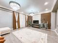 4-комнатная квартира · 176 м² · 2/2 этаж, мкр Думан-1, ЖК Duman hills за 90 млн ₸ в Алматы, Медеуский р-н — фото 3