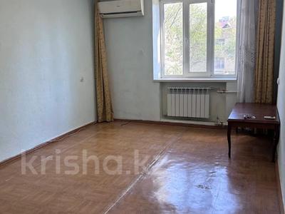 2-бөлмелі пәтер · 43 м² · 4/4 қабат, Жетису, бағасы: ~ 12.8 млн ₸ в Талдыкоргане, мкр Жетысу