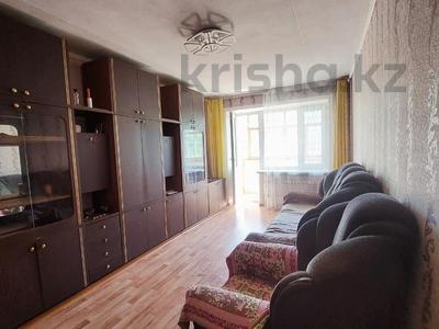 3-комнатная квартира, 59 м², 4/4 этаж, Ауэзова 173 за 13.9 млн 〒 в Петропавловске