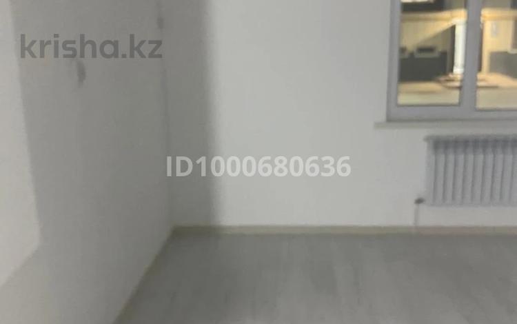 1-комнатная квартира · 36 м² · 1/5 этаж, 20-й микрорайон — Алматы за 22 млн 〒 в Алатауский р-н — фото 2
