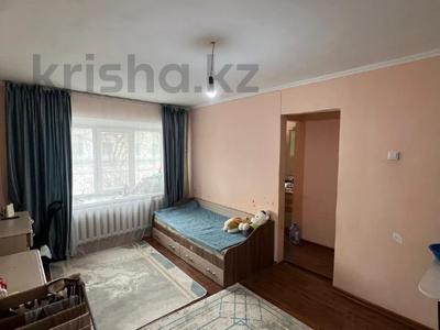 2-комнатная квартира · 42 м² · 1/3 этаж, Рыскулова 17 за 11.2 млн 〒 в Семее