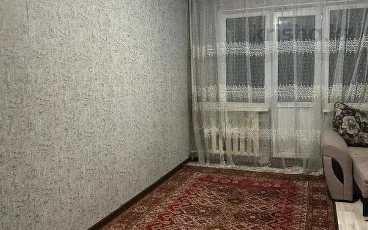 2-комнатная квартира, 46 м², 2/4 этаж, мкр №10 А