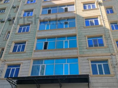 Пәтерлер в Мангистауской обл.: 2-бөлмелі пәтер · 73 м² · 7/9 қабат, 20-й мкр 29, бағасы: 23.5 млн 〒 2-бөлмелі пәтер · 73 м² · 7/9 қабат, 20-й мкр 29, бағасы: 23.5 млн 〒 в Актау