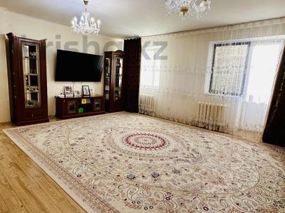 3-комнатная квартира · 130 м² · 4/12 этаж, Кабанбай батыра 40 за 52 млн ₸ в Астане, Есильский р-н