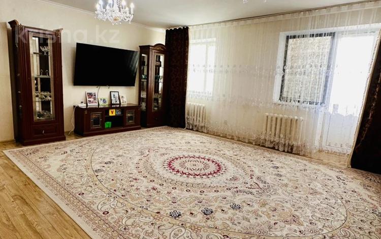 3-комнатная квартира · 130 м² · 4/12 этаж, Кабанбай батыра 40 за 52 млн ₸ в Астане, Есильский р-н — фото 10