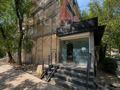 Свободное назначение, офисы, магазины и бутики, склады, медцентры и аптеки, образование, развлечения, конференц-залы, кабинеты и рабочие места, студии · 110 м² за 1 млн ₸ в Алматы