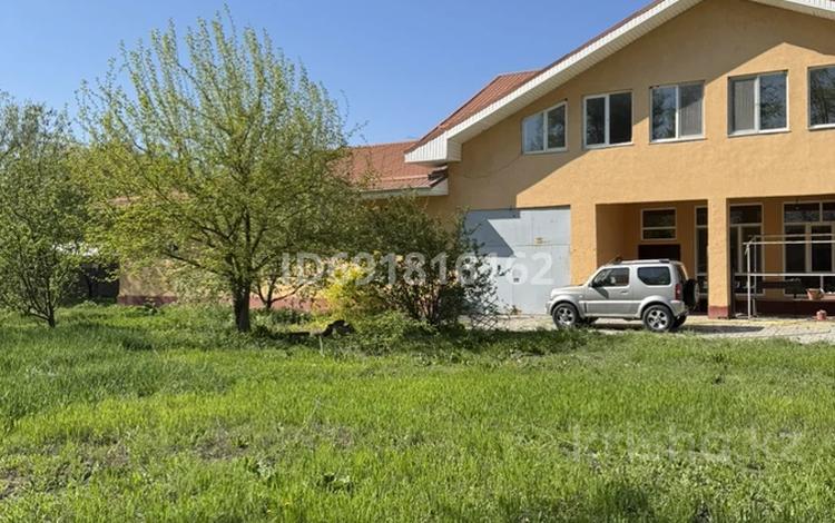 Жеке үй · 15 бөлме · 800 м² · 40 жүзд., Алмалы 2, бағасы: 150 млн ₸ в Куше — фото 7