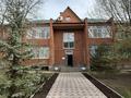 6-бөлмелі пәтер · 286 м² · 2/2 қабат, Рыскулбекова 53, бағасы: 70 млн ₸ в Уральске