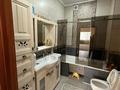 6-бөлмелі пәтер · 286 м² · 2/2 қабат, Рыскулбекова 53, бағасы: 70 млн ₸ в Уральске — фото 8