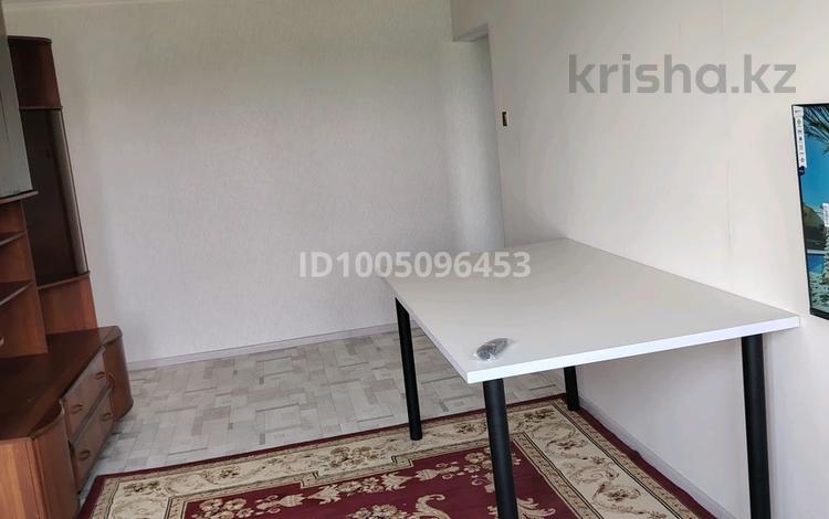 3-комнатная квартира · 57 м² · 5/5 этаж, Джангельдина 24 за 180 000 ₸ в Шымкенте, Аль-Фарабийский р-н — фото 2