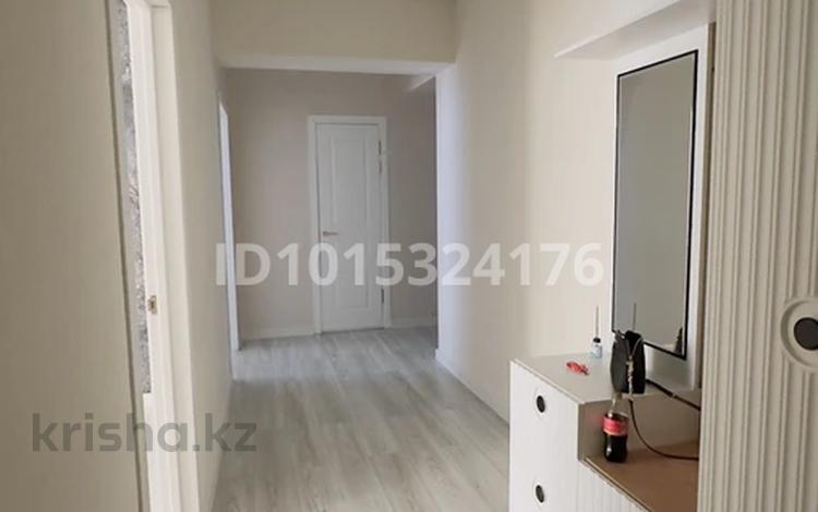2-бөлмелі пәтер · 76 м² · 2/9 қабат, Елорда, бағасы: 250 000 ₸ в Атырау — фото 2