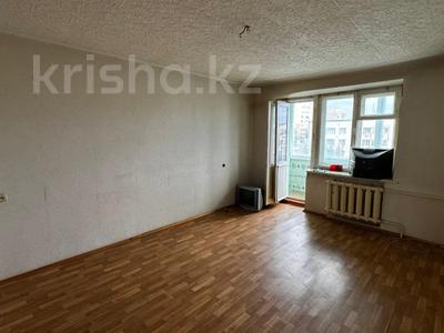 3-комнатная квартира · 59 м² · 5/5 этаж, тауелсиздик 105 за 19 млн 〒 в Костанае