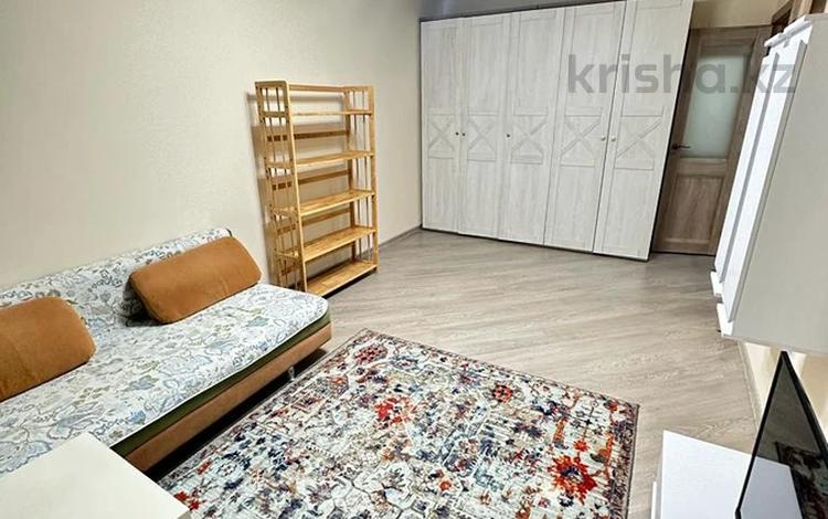 1-комнатная квартира · 33 м² · 1/5 этаж, мкр Орбита-3 16 — Торайгырова за 200 000 〒 в Алматы, Бостандыкский р-н — фото 2