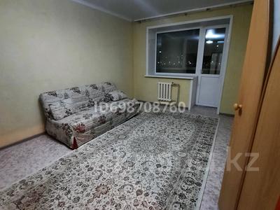 1-бөлмелі пәтер · 48 м² · 3 қабат ай сайын, Карагайлы 48, бағасы: 130 000 〒 в Семее