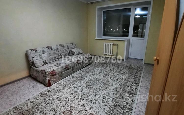 1-бөлмелі пәтер · 48 м² · 3 қабат ай сайын, Карагайлы 48, бағасы: 130 000 〒 в Семее — фото 2