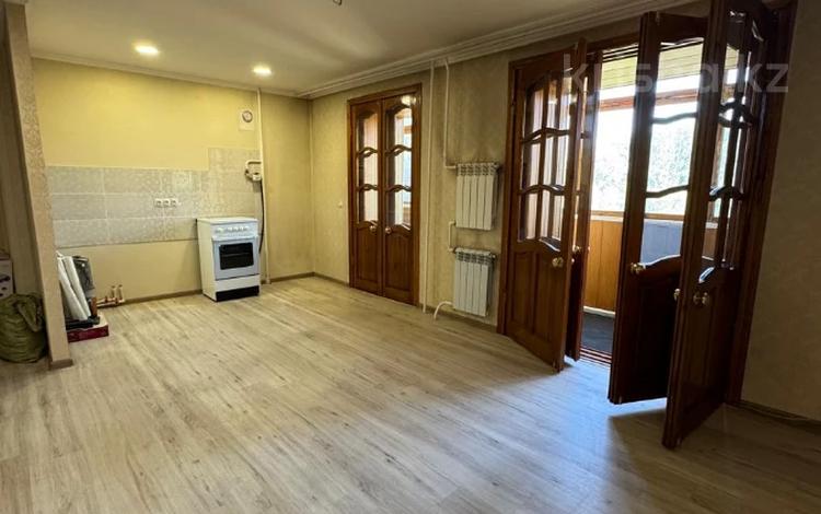 1-бөлмелі пәтер · 39 м² · 4/9 қабат, Михайловка ш/а., ул. Крылова, бағасы: 17 млн ₸ в Караганде, Казыбек би р-н — фото 4