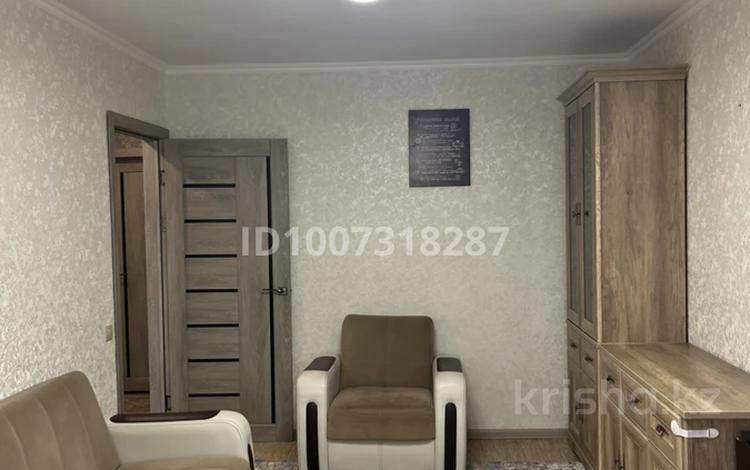 3-бөлмелі пәтер · 62 м² · 4/5 қабат, 3микрорайон 2, бағасы: 13.5 млн ₸ в Абае — фото 2