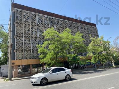 Свободное назначение, офисы, магазины и бутики, общепит, салоны красоты, бани, гостиницы и зоны отдыха, медцентры и аптеки, образование, развлечения · 3122.7 м² за ~ 2.2 млрд 〒 в Алматы, Бостандыкский р-н