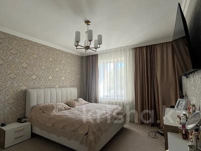 Отдельный дом · 4 комнаты · 225 м² · 10 сот., Жумабаева 32/7 за 155 млн 〒 в Астане, Алматы р-н