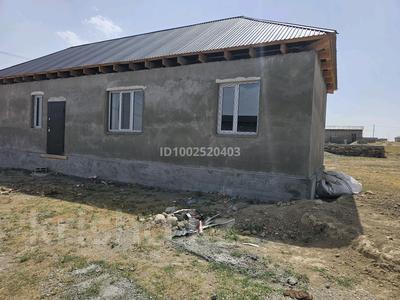 Жеке үй · 4 бөлме · 80 м² · 10 жүзд., Новостройке — Возле школы, бағасы: 10 млн ₸ в Айша-Биби