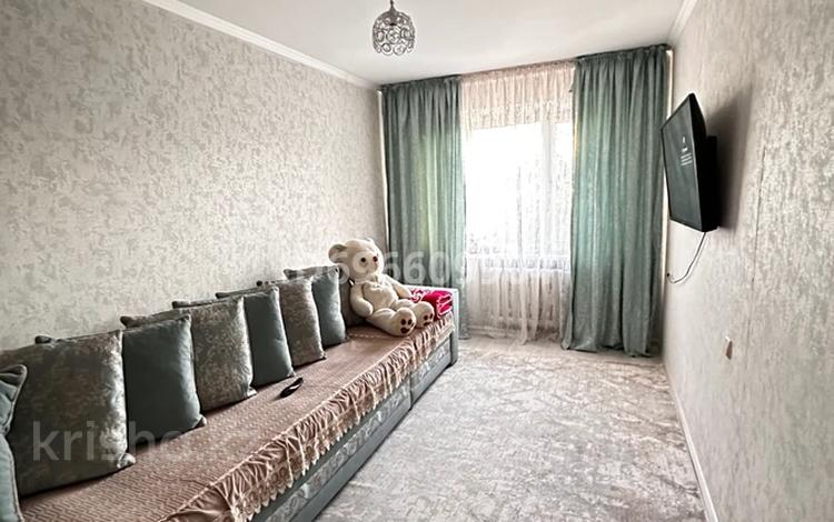 4-комнатная квартира · 70 м² · 4/5 этаж, 2 микр 28 за 20 млн ₸ в Таразе — фото 2