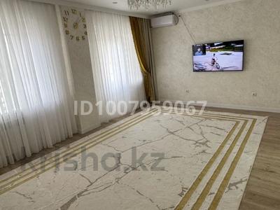 3-комнатная квартира · 110 м² · 5/12 этаж, 33-й мкр 7 за 31 млн 〒 в Актау