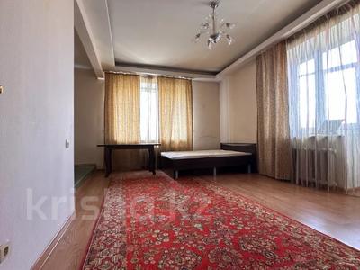 3-комнатная квартира, 116 м², 4/6 этаж, Валиханова 15 за 44 млн 〒 в Астане, р-н Байконур