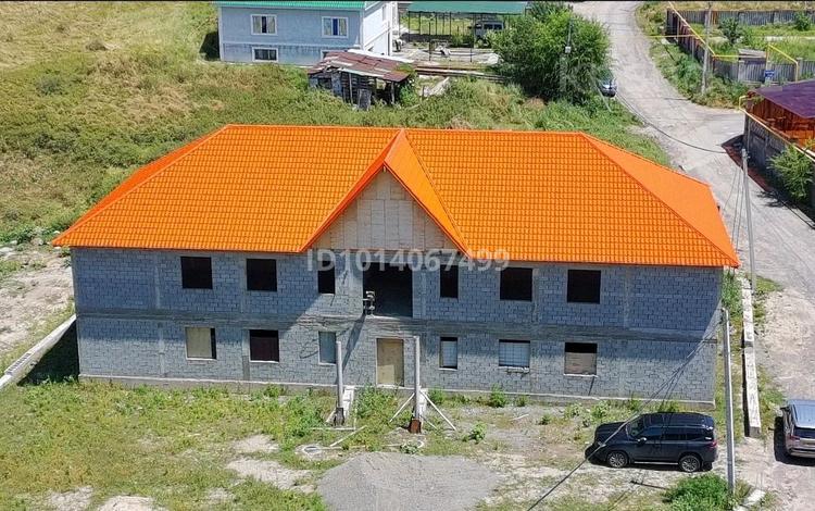 Отдельный дом · 8 комнат · 700 м² · 12.2 сот., Алатау 22 — КГ Бурабай за 89.5 млн ₸ в  — фото 2