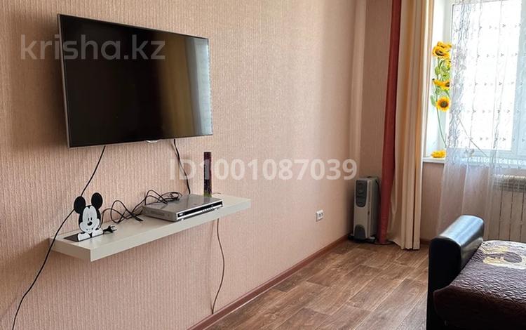 2-бөлмелі пәтер · 62 м² · 9/10 қабат, мкр 12 45д — Около садика , около Дины на 12, бағасы: 21.5 млн ₸ в Актобе — фото 2