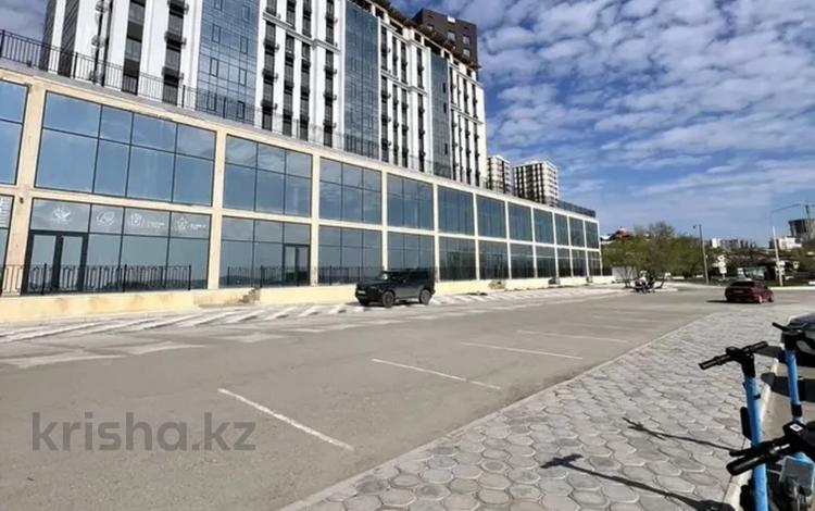 5-бөлмелі пәтер · 185.8 м² · 1/8 қабат, 7А ш/а., ​микрорайон 7а 14, бағасы: ~ 65 млн ₸ в Актау, 7А мкр — фото 2