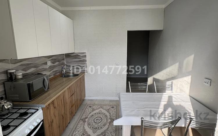 2-комнатная квартира · 69.1 м² · 2/6 этаж, 38-й мкр, 38 мкрн 1 — 38мкр 1дом за 15 000 ₸ в Актау — фото 2