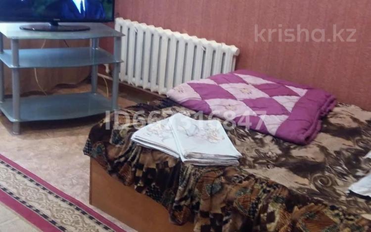 1-бөлмелі пәтер · 40 м² · 2 қабат, проспект Нурсултана Назарбаева 207 — Проспект Абая, бағасы: 8 500 ₸ в Уральске — фото 2
