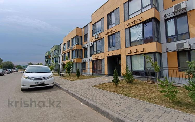 2-комнатная квартира · 45.5 м² · 2/3 этаж, мкр Акжар, Береке 18 — улица Береке за 23 млн ₸ в Алматы, Наурызбайский р-н — фото 2