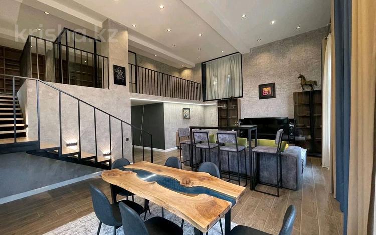 4-комнатная квартира · 180 м² · 4/4 этаж, мкр Юбилейный, Омаровой 37 за 220 млн ₸ в Алматы, Медеуский р-н — фото 2