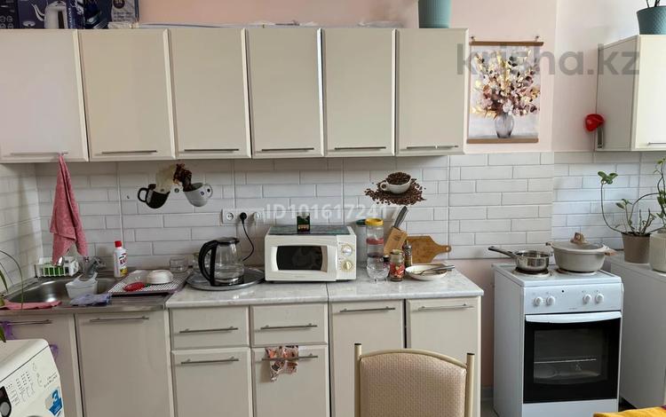 1-комнатная квартира · 45 м² · 4/7 этаж, 16-й мкр 61 — Жк еврази за 120 000 ₸ в Актау — фото 2