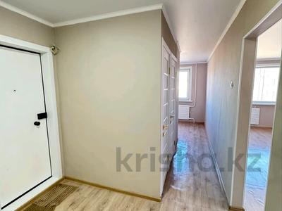 3-комнатная квартира · 62 м² · 4/5 этаж, Жамбыла 270 за 18.9 млн 〒 в Петропавловске
