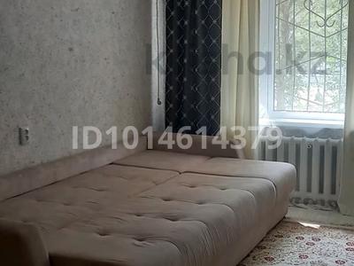 2-комнатная квартира · 42 м² · 1/5 этаж, Жидебай Батыр 8 — Возле центрального базара за 20 000 ₸ в Балхаше