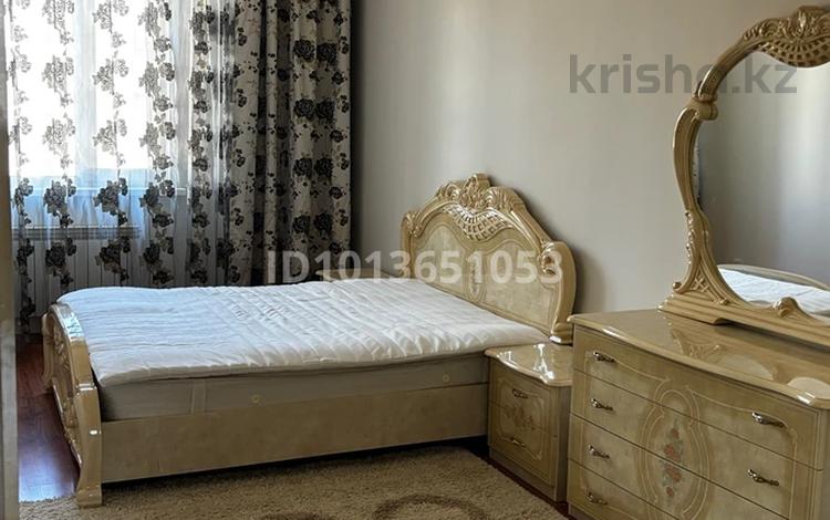 3-комнатная квартира · 100 м² · 10/12 этаж, Туркестан 8 за 400 000 ₸ в Астане, Есильский р-н — фото 10